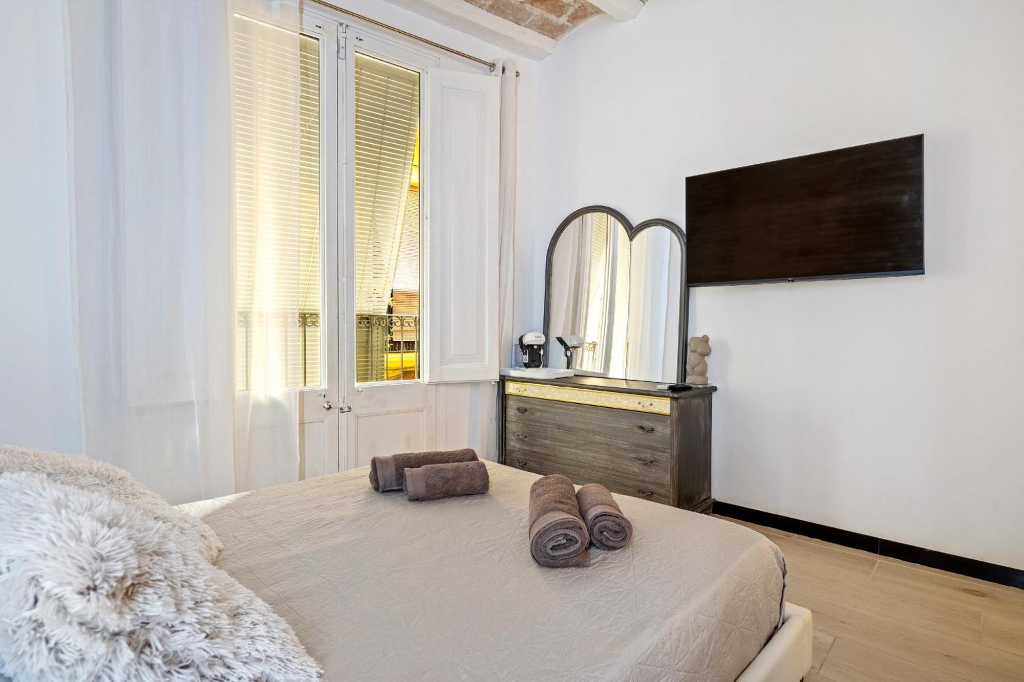 Hauzify I Novavila Centre Rooms Виланова-и-ла-Желтру Екстериор снимка